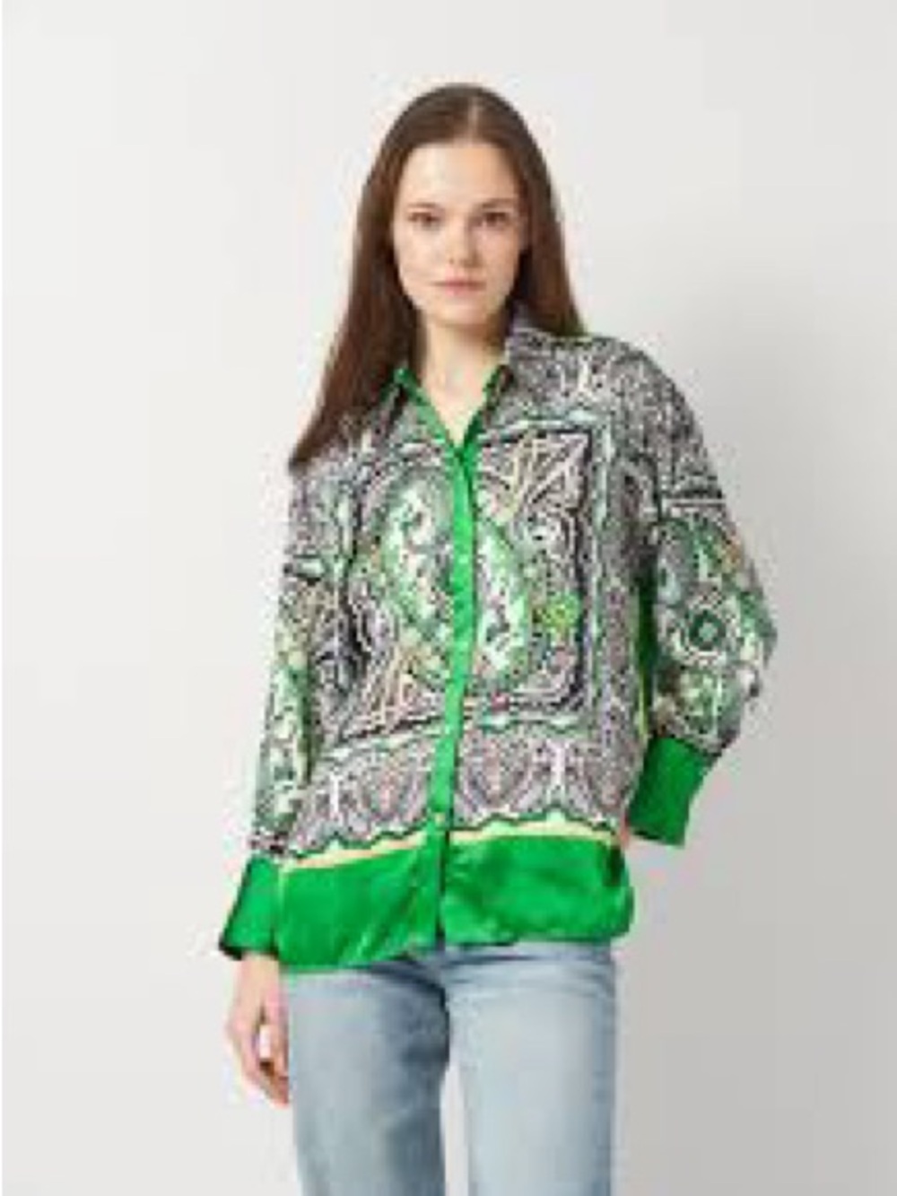 MAISON D’AMÉLIE 70’s vibe green blouse!